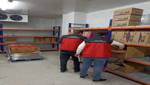 Şanlıurfa'da Tarihi Geçmiş Bin 700 Koli Cips Ele Geçirildi