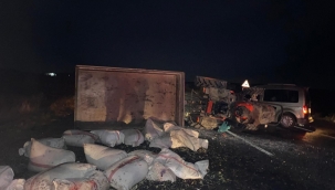 Şanlıurfa'da ticari taksi traktörü arkadan çarptı!