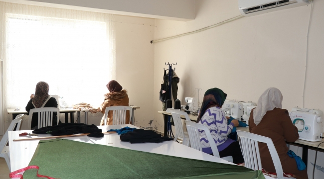 Kursiyerlerden Başkan Canpolat'a Teşekkür