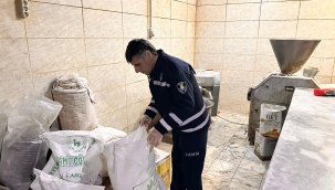 Şanlıurfa'da hijyen, son kullanma tarihi geçmişi yüzlerce ürün ele geçirildi