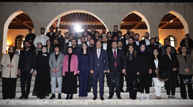 Başkan Gülpınar, "Gençlerimiz Şanlıurfa'nın Aydınlık Yüzleridir"