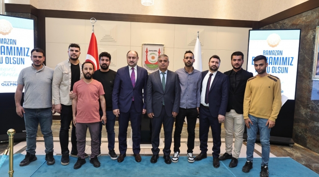 Başkan Gülpınar, Personelleriyle Bayramlaştı 
