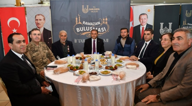 Birecik'te "Ramazan Buluşmaları" İftar Programı Düzenlendi