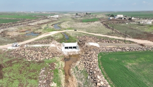 Büyükşehir Belediyesi, Viranşehir Ve Siverek'te 3 Menfez İnşa Ediyor