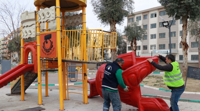 Haliliye Belediyesi, Parklardaki Bahar Hazırlıklarını Sürdürüyor