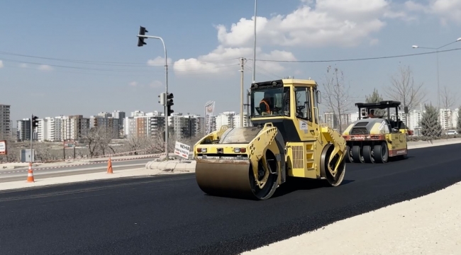 Maşuk TOKİ Yolu'nda 2. Etap Asfalt Serimi Başladı 