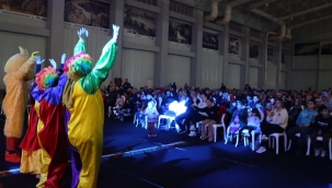 Ramazan Sokağı'nda Aileler ve Çocuklar Birlikte Unutulmaz Anlar Yaşıyor