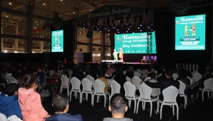 Ramazan Sokağı'nda Hacivat Ve Karagöz Gösterisi Büyük İlgi Gördü