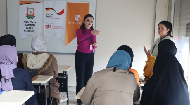 Şanlıurfa Büyükşehir Belediyesi, Kadınların Hayatına Değer Katmaya Devam Ediyor