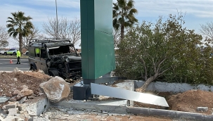 Şanlıurfa'da Polis Aracı Kaza Yaptı: Yaralılar Var