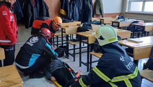 Şanlıurfa İl Sağlık Müdürlüğü ve İl Milli Eğitim Müdürlüğü'nden Deprem Haftası Etkinliği