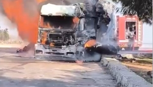 Suruç yolunda cayır cayır yandı