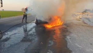 Viranşehir'de otomobil alev alev yandı 