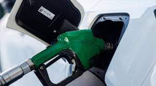 Benzine zam geldi