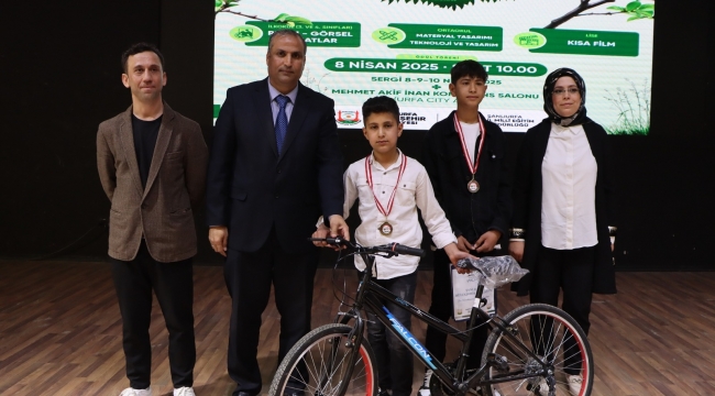 Büyükşehir Belediyesi'nden Çevre Bilincini Artıran Sanat Yarışması Ve Ödül Töreni