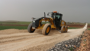 Büyükşehir Ekipleri'nden Viranşehir Ve Hilvan'da Yol Atağı