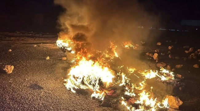 Ceylanpınar yolunda elektrik protestosu