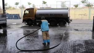 Haliliye Belediyesinden Hal Pazarında Kapsamlı Temizlik Çalışması 