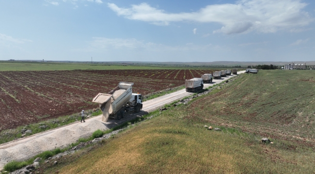 Hilvan İlçesinde Asfalt Yenileme Çalışmaları Devam Ediyor