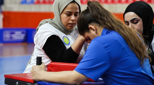 HRÜ Sporcularından Bilek Güreşi Türkiye Şampiyonasında Büyük Başarı