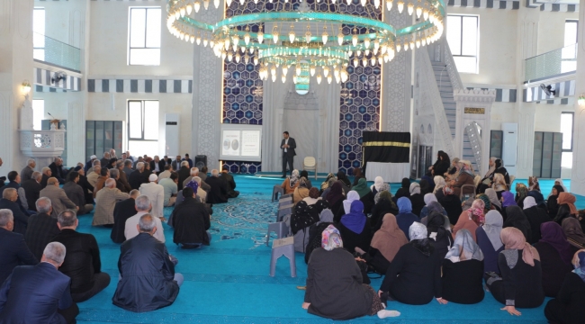 Karaköprü'de Hacı Adayları Temsili Tavaf Yaptı