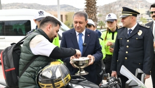 Vali Şıldak "Dönüş Yolunda Trafiğe Dıkkat"
