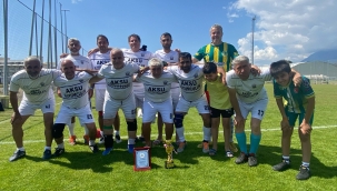 Viranşehir Masterler Kupaya Doymuyor: "Bay Gol" Yine Gol Kralı Oldu