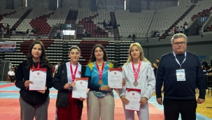 Akaltun kardeşler Kıck Boks Dünya Kupasına damgasını vurdular