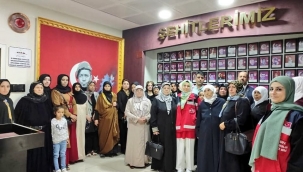 Başkan Yavuz Anneler Günüde Şehit Annelerini Unutmadı.