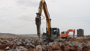 Büyükşehir, Seyrantepe'ye Yeni Bir Cadde Kazandırıyor