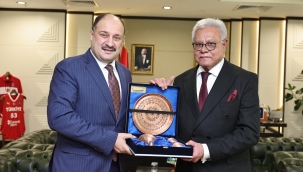 Pakistan Büyükelçisi'nden Başkan Gülpınar'a Ziyaret