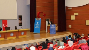 Şanlıurfa'da "İnsan Allah'ın Aynasıdır" Konferansı Düzenlendi