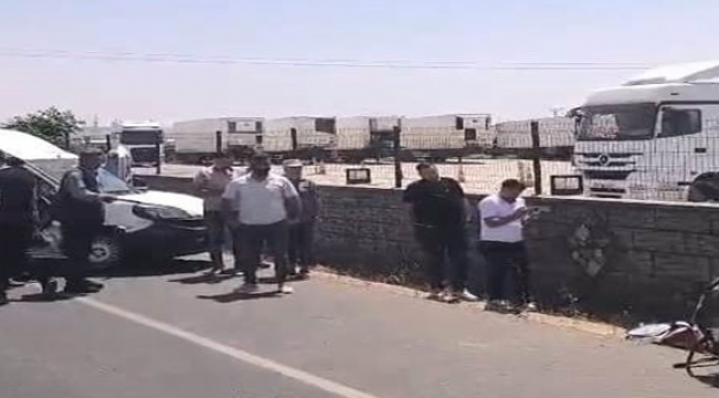 Şanlıurfa'da Traktör İle Ticari Araç Çarpıştı 2 Yaralı