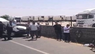 Şanlıurfa'da Traktör İle Ticari Araç Çarpıştı 2 Yaralı