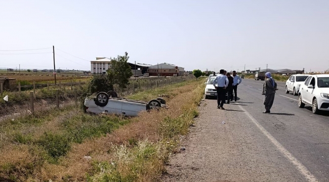 Şanlıurfa'nın Kabusu Akçakale Yolu: Otomobil Şarampole Uçtu