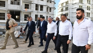 Vali Şıldak ve Bakan Yardımcısı Karaloğlu, Karaköprü ve Harran'da yapımı tamamlanan TOKİ konutlarını inceledi