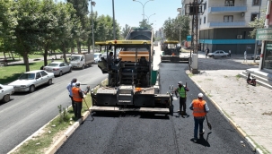28 Mart Caddesi'nde Sıcak Asfalt Çalışmaları Tamamlandı