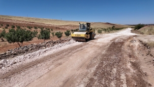 Halfeti - Bozova Grup Yolu Sıcak Asfalta Kavuşuyor