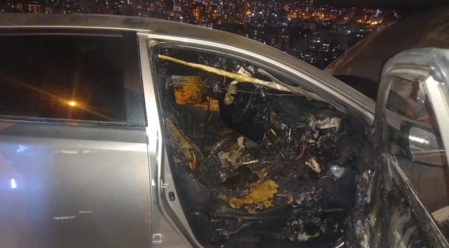 Şanlıurfa'da Aracın Ateşe Verdi