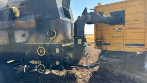 Viranşehir'de Biçerdöverde Yangın: Tarlaya da Sıçradı