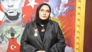 15 Temmuz'un Kadın Kahramanı Şanlıurfalı Vahide Şefkatlioğlu O Geceyi Anlattı