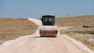 Büyükşehir, Haliliye'de 7 Kilometrelik Grup Yolunu Sathi Asfaltla Yeniliyor