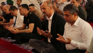 Dergah Camisinde 15 Temmuz şehitleri için Mevlid-Şerif okundu