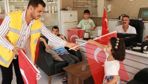 Haliliye Belediyesi İlçeyi Bayraklarla Donatıyor