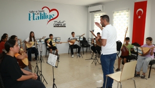 Haliliye Belediyesi'nden Kısas'a Sanat Eli: Çocuklar Bağlamayla Tanışıyor