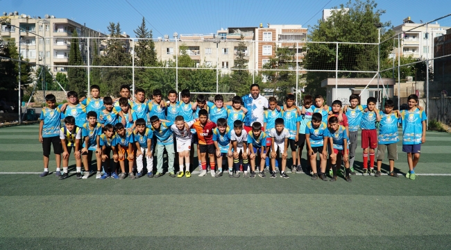 Haliliye'de Yaz Futbol Kursu Çocukların Gözdesi Oldu