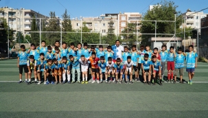 Haliliye'de Yaz Futbol Kursu Çocukların Gözdesi Oldu