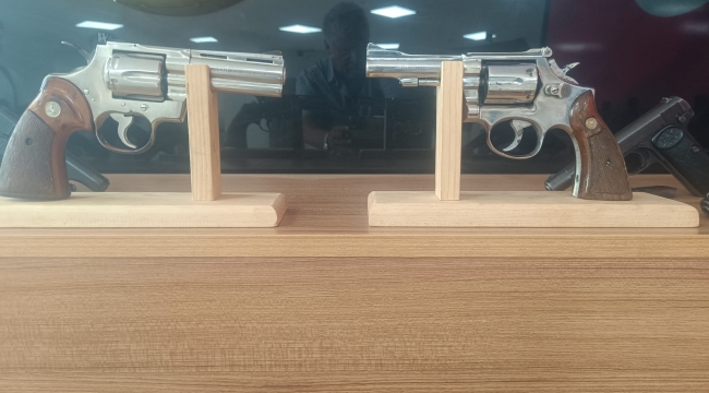 Şanlıurfa'da Silah Operasyonu: Araçtan Cephanelik Çıktı!