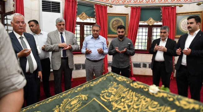 Vali Şıldak Eyyüp Nebi'de İncelemede Bulundu