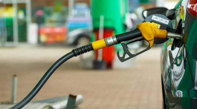 Akaryakıta İndirim Geldi